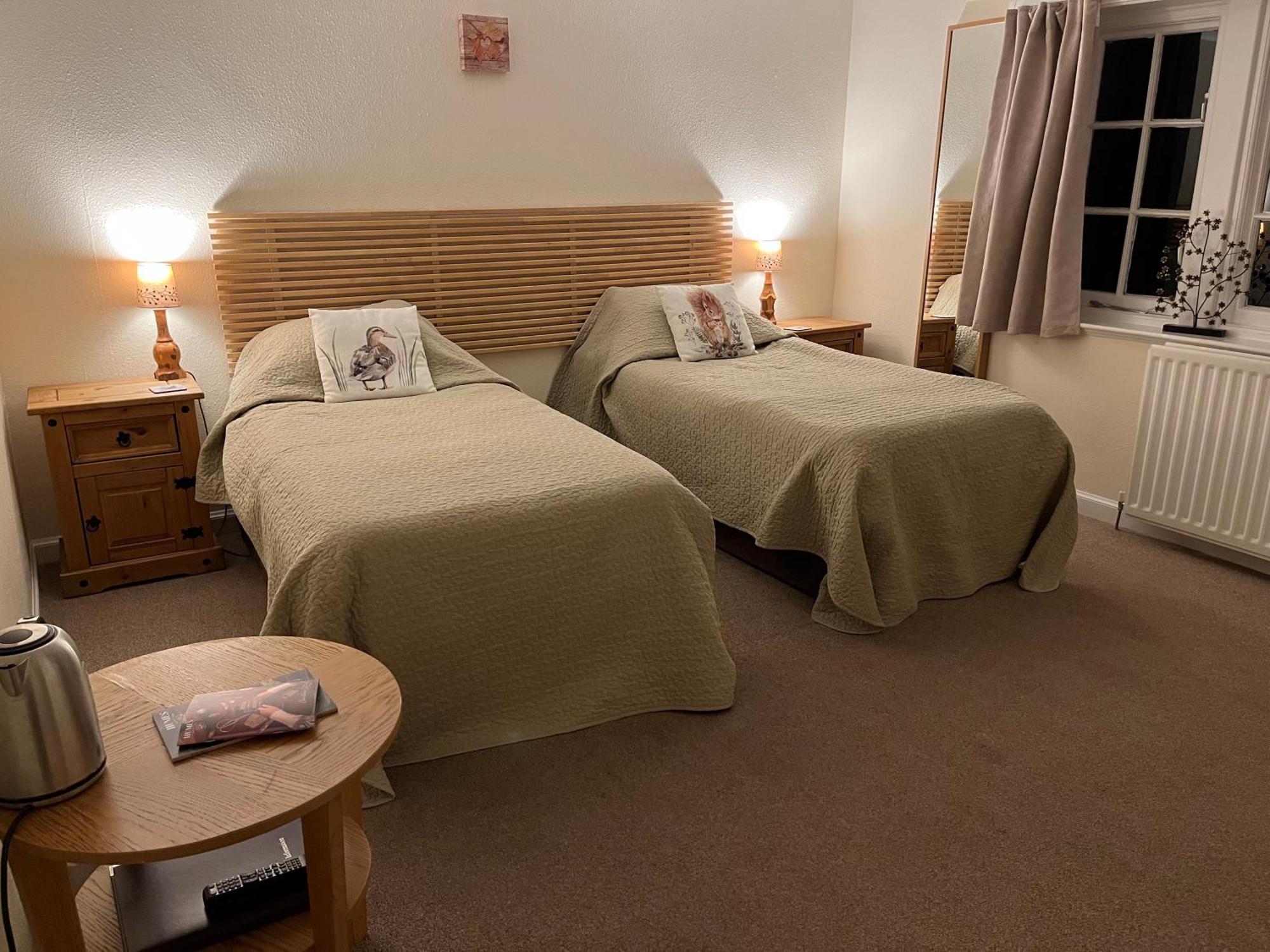 Ford Village Bed & Breakfast Bagian luar foto